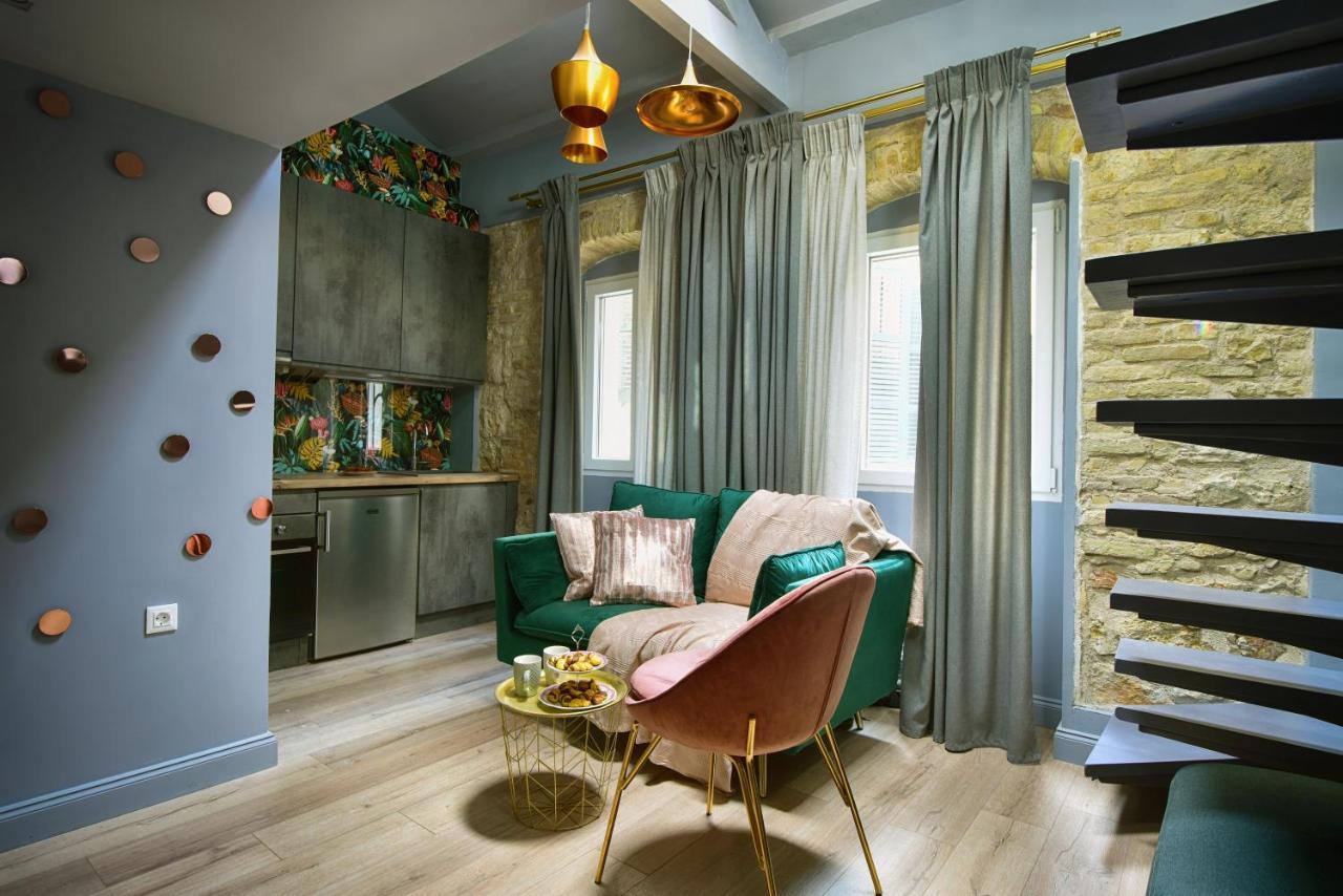 Queen 3 Apartment, In The Heart Of Corfu Historical Old Town Center Eksteriør billede
