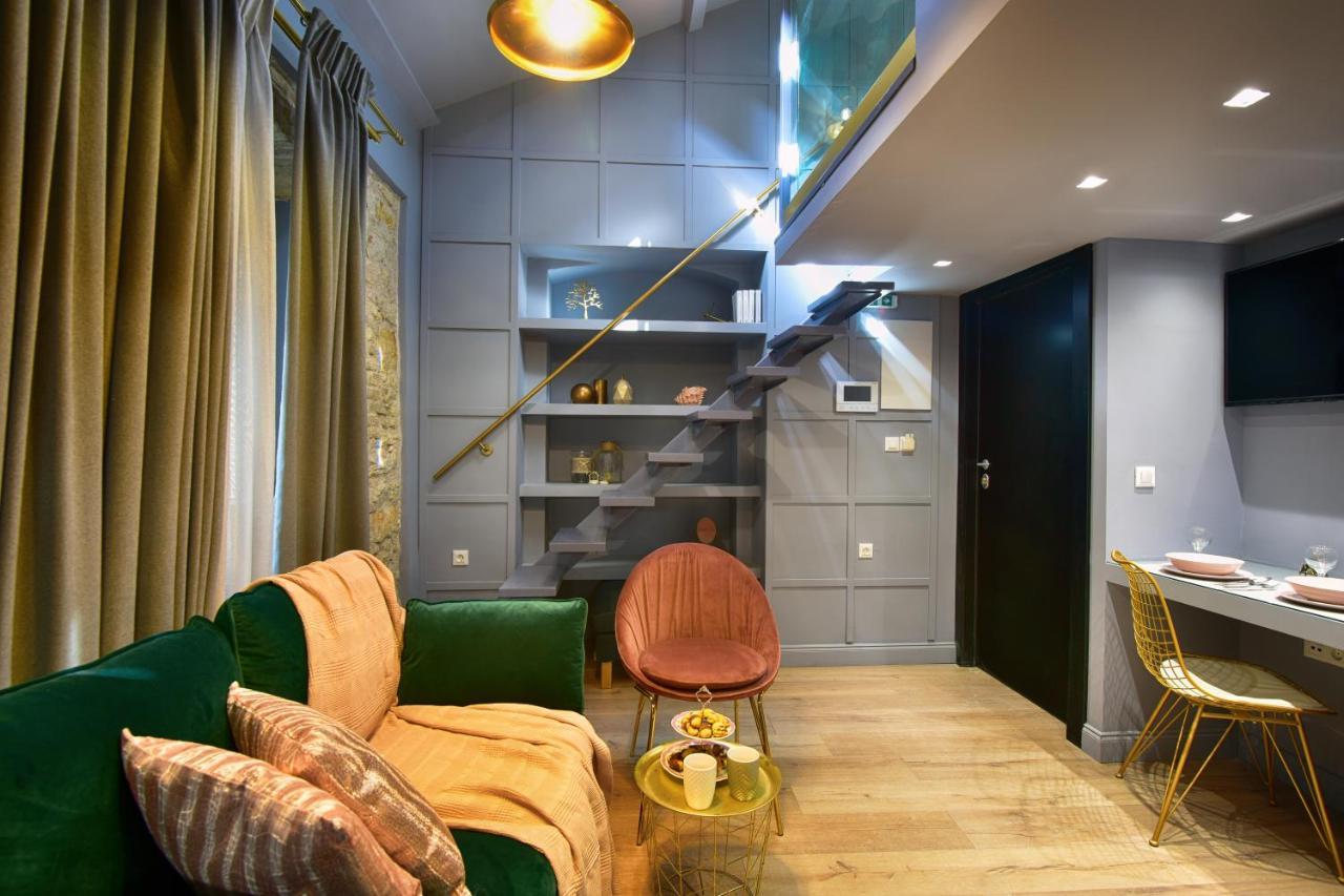 Queen 3 Apartment, In The Heart Of Corfu Historical Old Town Center Eksteriør billede